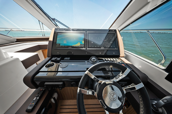 Cruisers Yachts-50 Cantius 2025 -St Petersburg-Florida-United States-6182167