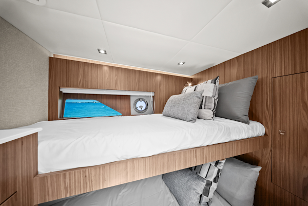 Cruisers Yachts-50 Cantius 2025 -St Petersburg-Florida-United States-6182173