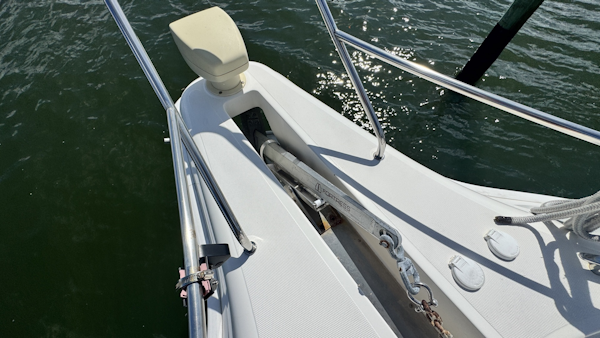 Silverton-43 Motor Yacht 2003-Turn the Paige Fort Myers Beach-Florida-United States-Windlass-6179514