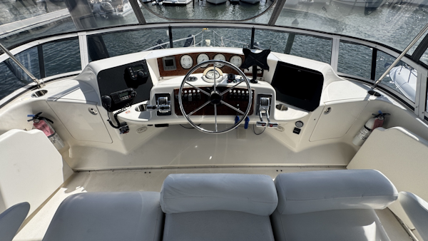 Silverton-43 Motor Yacht 2003-Turn the Paige Fort Myers Beach-Florida-United States-Flybridge Upper Helm Station-6179442