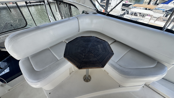 Silverton-43 Motor Yacht 2003-Turn the Paige Fort Myers Beach-Florida-United States-Flybridge Lounge Seating-6179444