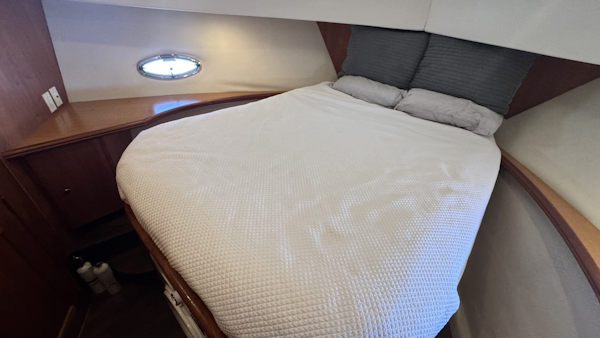 Silverton-43 Motor Yacht 2003-Turn the Paige Fort Myers Beach-Florida-United States-Forward Guest Stateroom-6179478