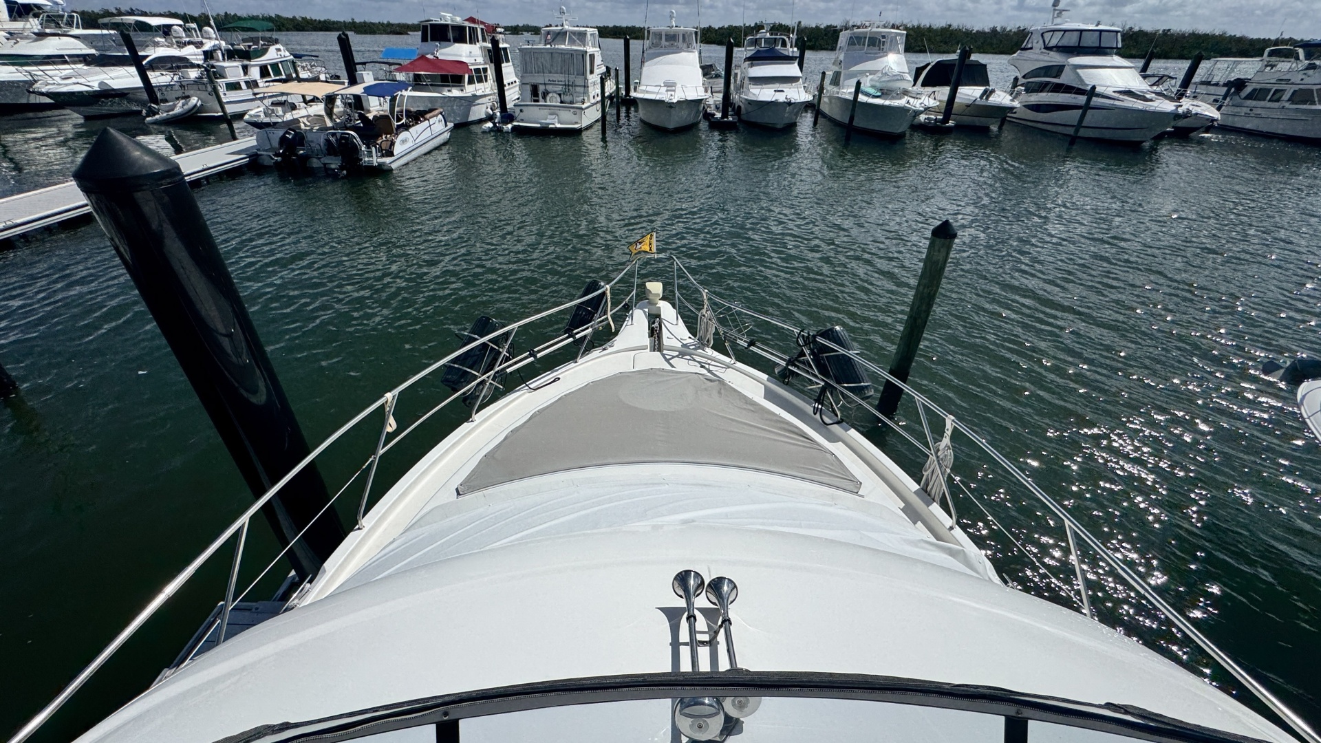 Silverton-43 Motor Yacht 2003-Turn the Paige Fort Myers Beach-Florida-United States-Flybridge Looking Forward-6179454 | Thumbnail
