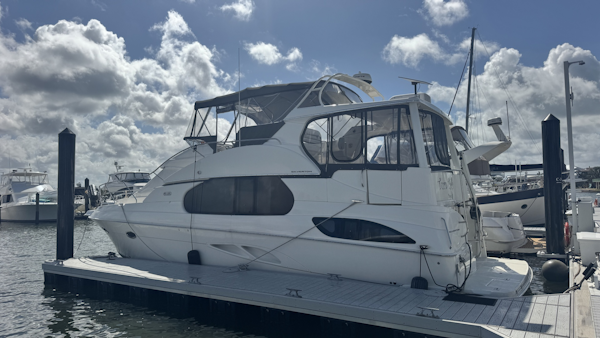 Silverton-43 Motor Yacht 2003-Turn the Paige Fort Myers Beach-Florida-United States-Port Side Profile-6179425