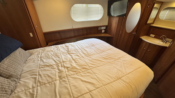 Silverton-43 Motor Yacht 2003-Turn the Paige Fort Myers Beach-Florida-United States-Aft Owners Suite-6179490