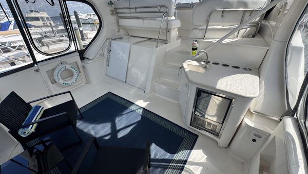 Silverton-43 Motor Yacht 2003-Turn the Paige Fort Myers Beach-Florida-United States-Aft Sundeck Looking Forward-6179436