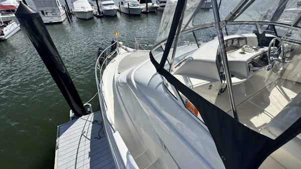 Silverton-43 Motor Yacht 2003-Turn the Paige Fort Myers Beach-Florida-United States-Side Deck-6179512