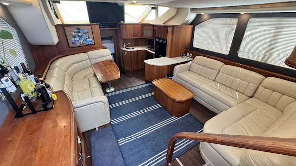 Silverton-43 Motor Yacht 2003-Turn the Paige Fort Myers Beach-Florida-United States-Salon Entrance-6179457