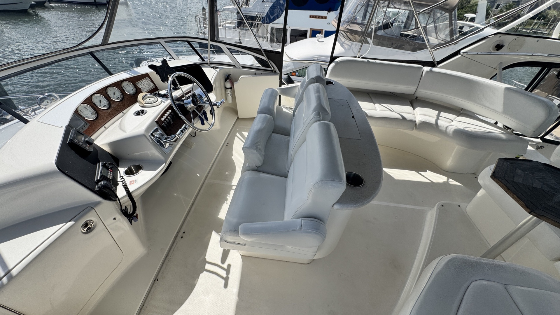 Silverton-43 Motor Yacht 2003-Turn the Paige Fort Myers Beach-Florida-United States-Flybridge Looking Starboard-6179445 | Thumbnail