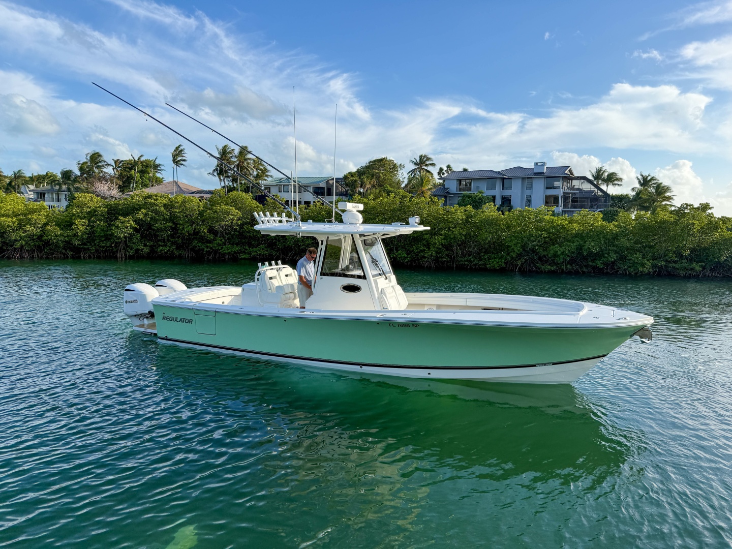 Regulator-31 2020-Terrapin Key Largo-Florida-United States-6070707 | Thumbnail