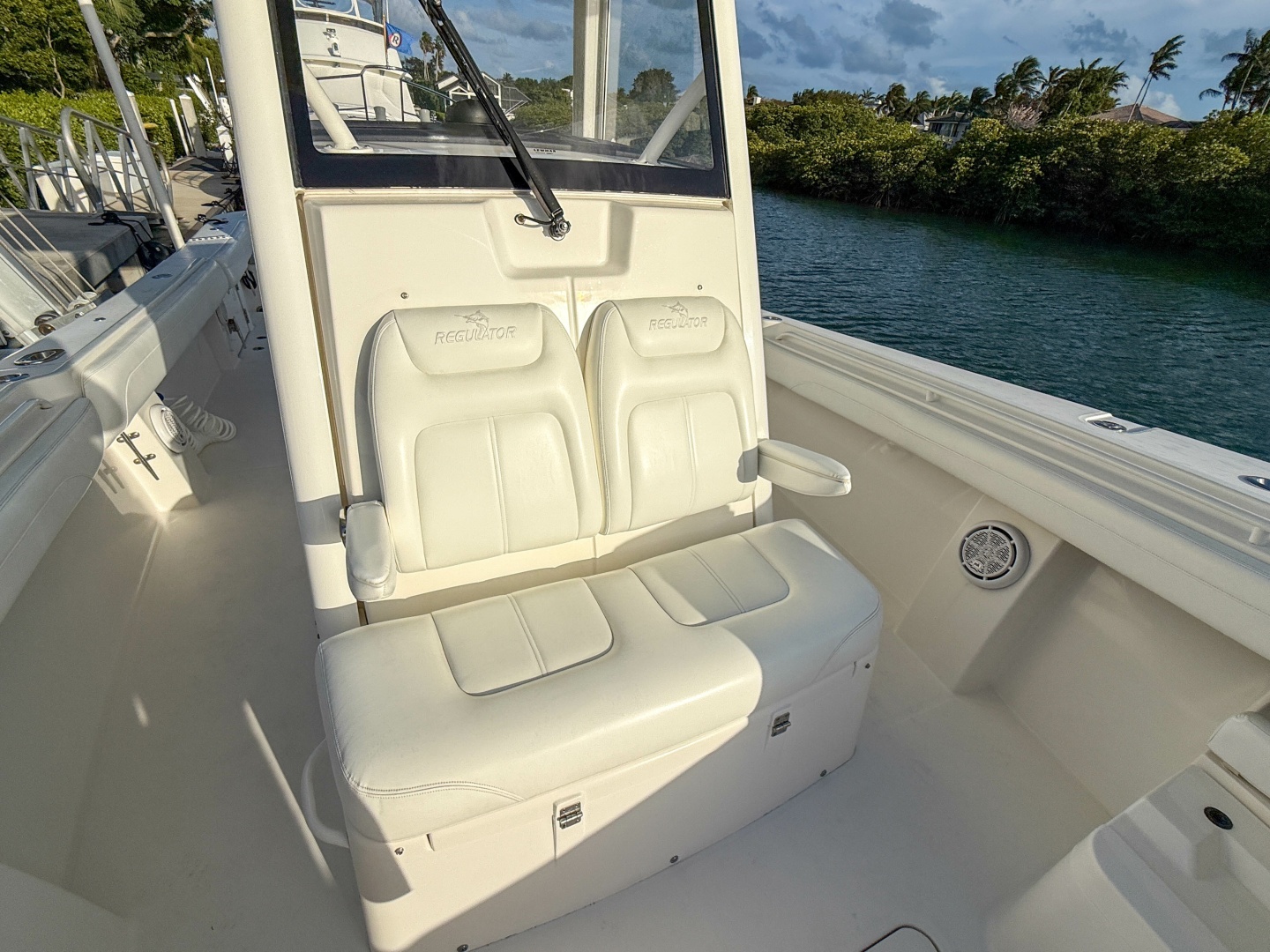 Regulator-31 2020-Terrapin Key Largo-Florida-United States-6070712 | Thumbnail