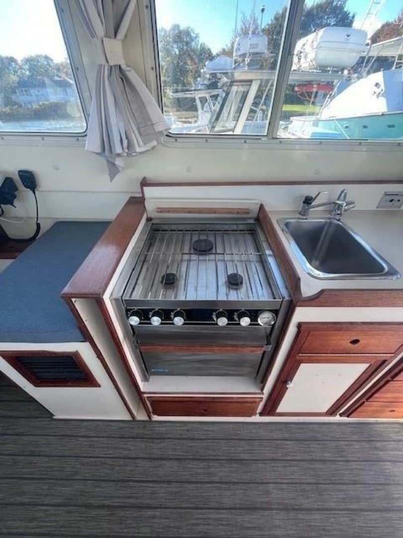 Blue Seas-Out Island Explorer 1989-Truant Kennebunk-Maine-United States-6071033 | Thumbnail