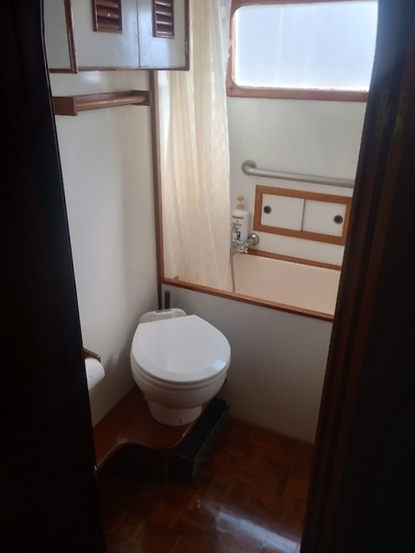 Marine Trading-44 Double Cabin 1981 -Baltimore-Maryland-United States-0005674697-6071203