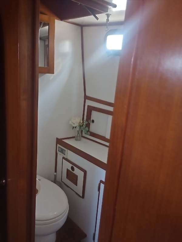Marine Trading-44 Double Cabin 1981 -Baltimore-Maryland-United States-0005674716-6071195
