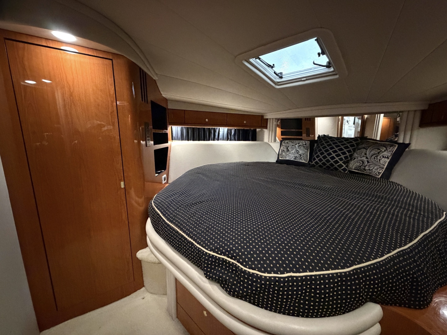 Sea Ray-510 Sundancer 800 CAT 2001-NAVION Holland-Michigan-United States-6071227 | Thumbnail