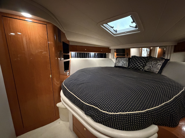 Sea Ray-510 Sundancer 800 CAT 2001-NAVION Holland-Michigan-United States-6071227