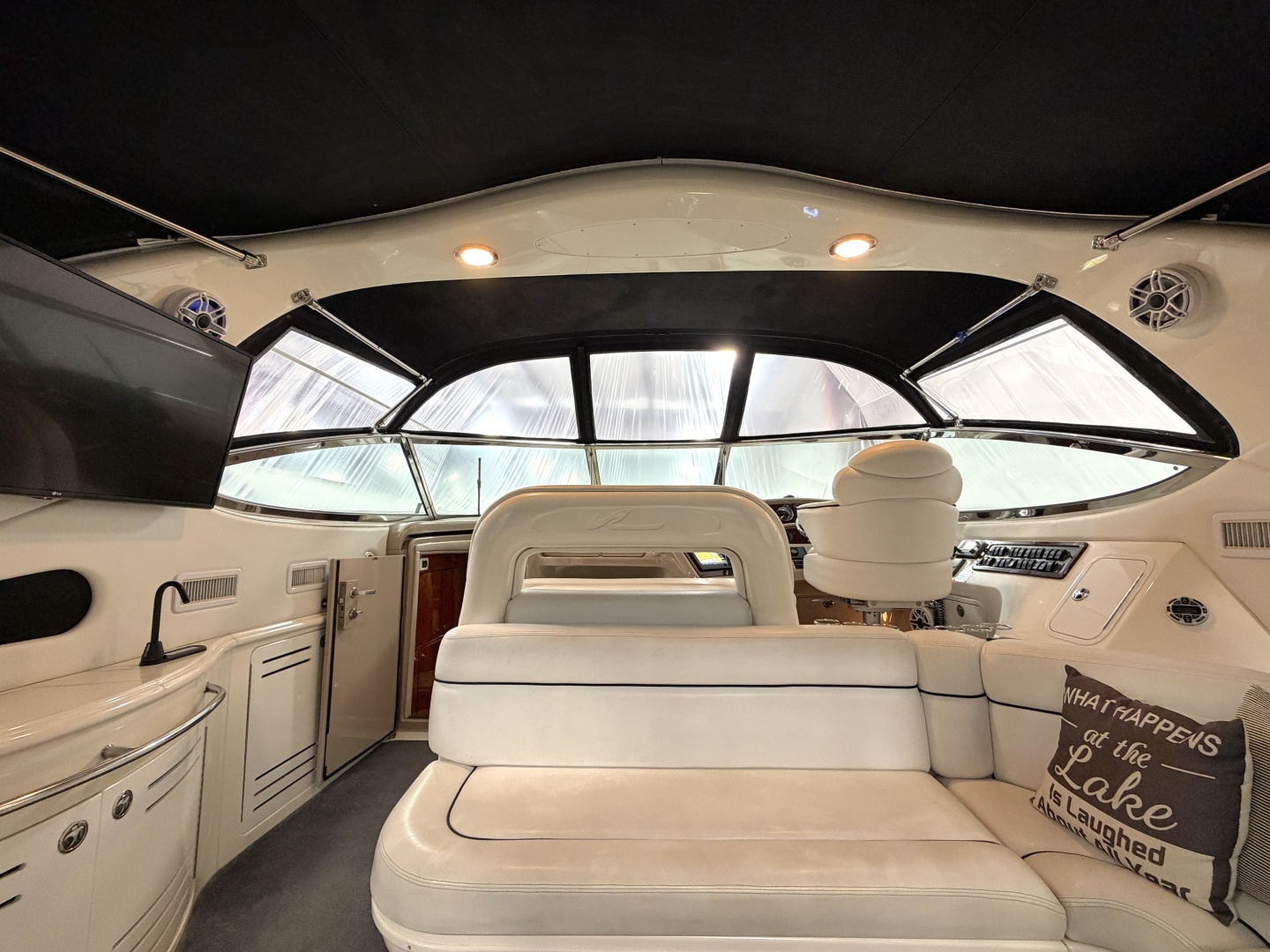 Sea Ray-510 Sundancer 800 CAT 2001-NAVION Holland-Michigan-United States-6071258 | Thumbnail
