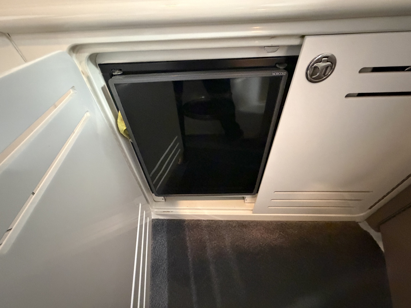 Sea Ray-510 Sundancer 800 CAT 2001-NAVION Holland-Michigan-United States-6071253 | Thumbnail
