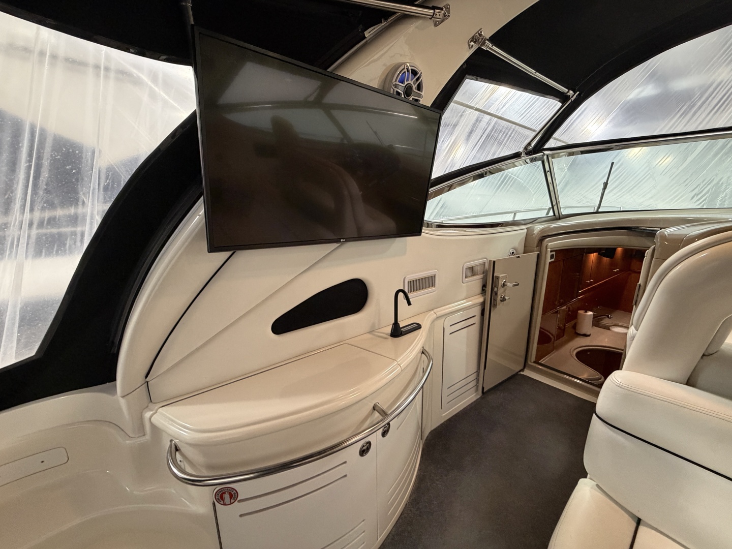 Sea Ray-510 Sundancer 800 CAT 2001-NAVION Holland-Michigan-United States-6071257 | Thumbnail