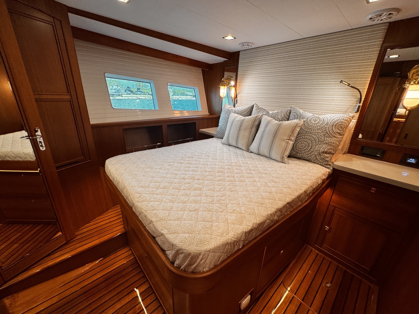 Marlow-EXPLORER 70E MK II 2025 -West Palm Beach-Florida-United States-6072084 | Thumbnail