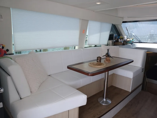 Regal-42 FXO 2023 -Ft. Walton Beach-Florida-United States-6073213