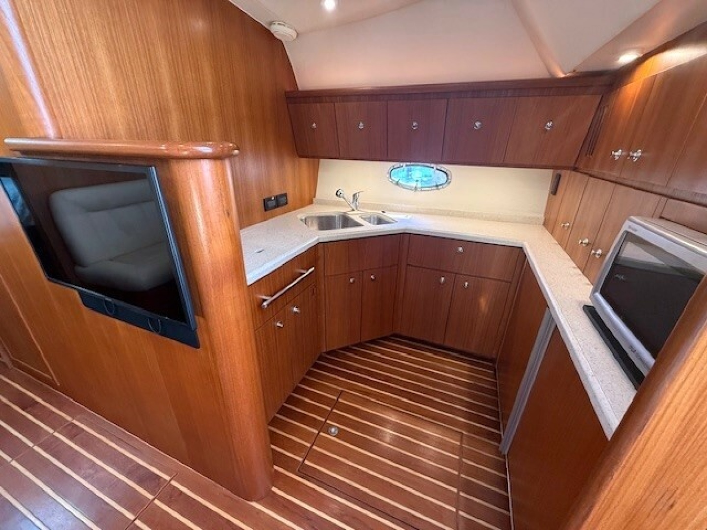 Tiara Yachts-4200 Open 2007-Property Damage Tampa-Florida-United States-6073490 | Thumbnail