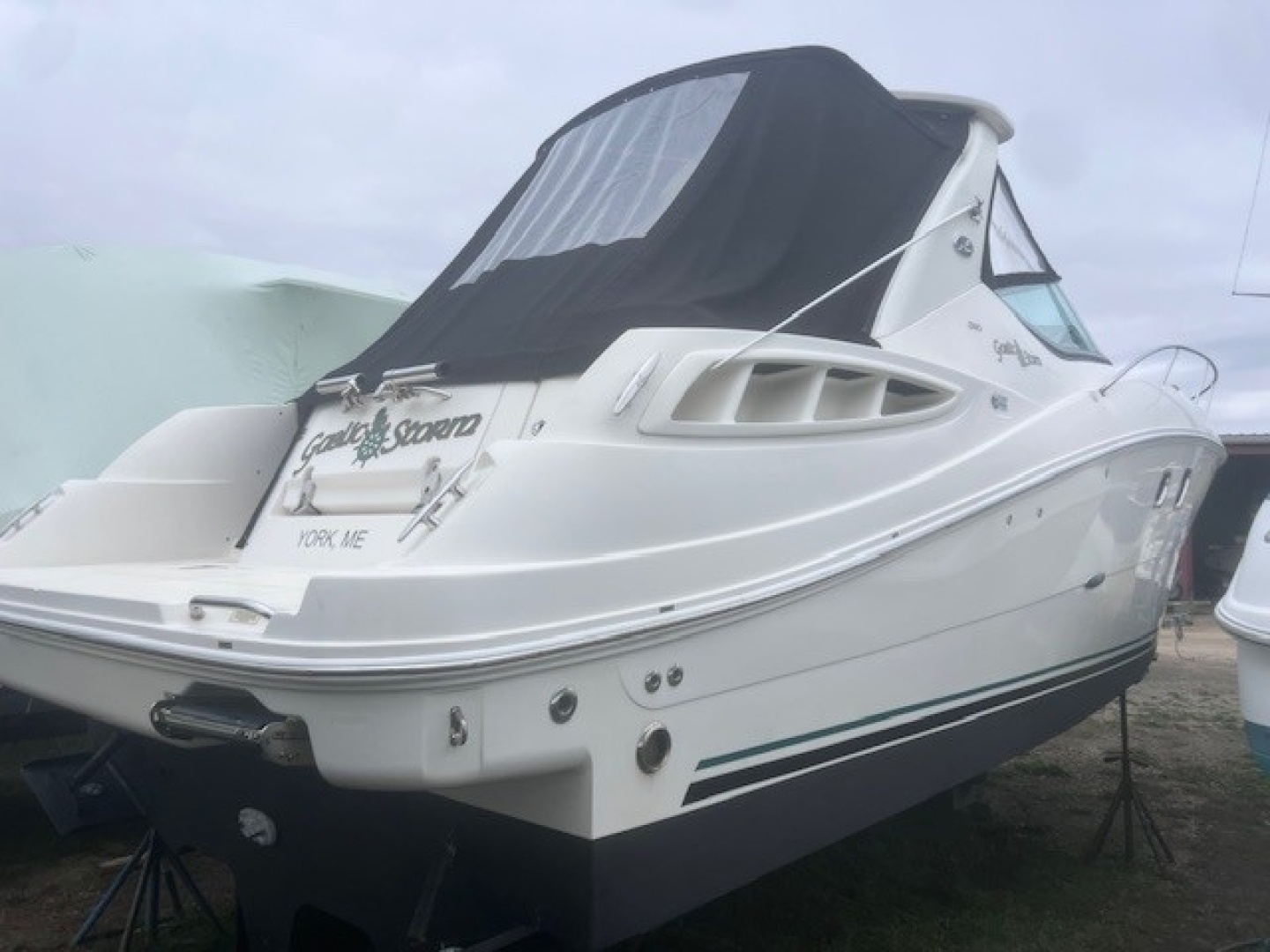 Sea Ray-Sundancer 2007-GAELIC STORM Kittery-Maine-United States-Strbd View On The Hard-6074213 | Thumbnail