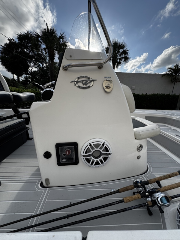 Tidewater-2110 Bay 2022 -Stuart-Florida-United States-6073941