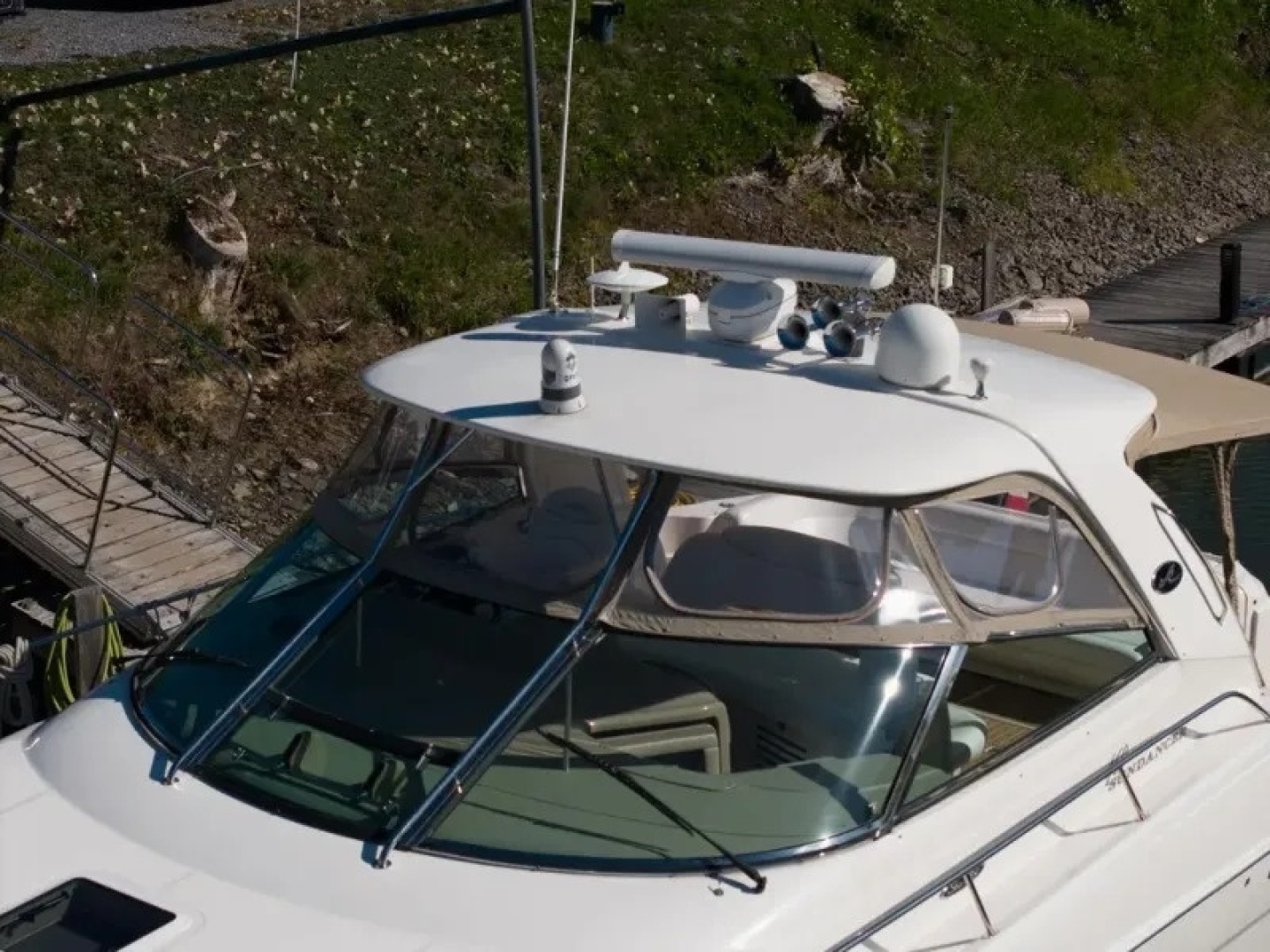 Sea Ray 2004 -Île-aux-Noix-Quebec-Canada-6074889 | Thumbnail