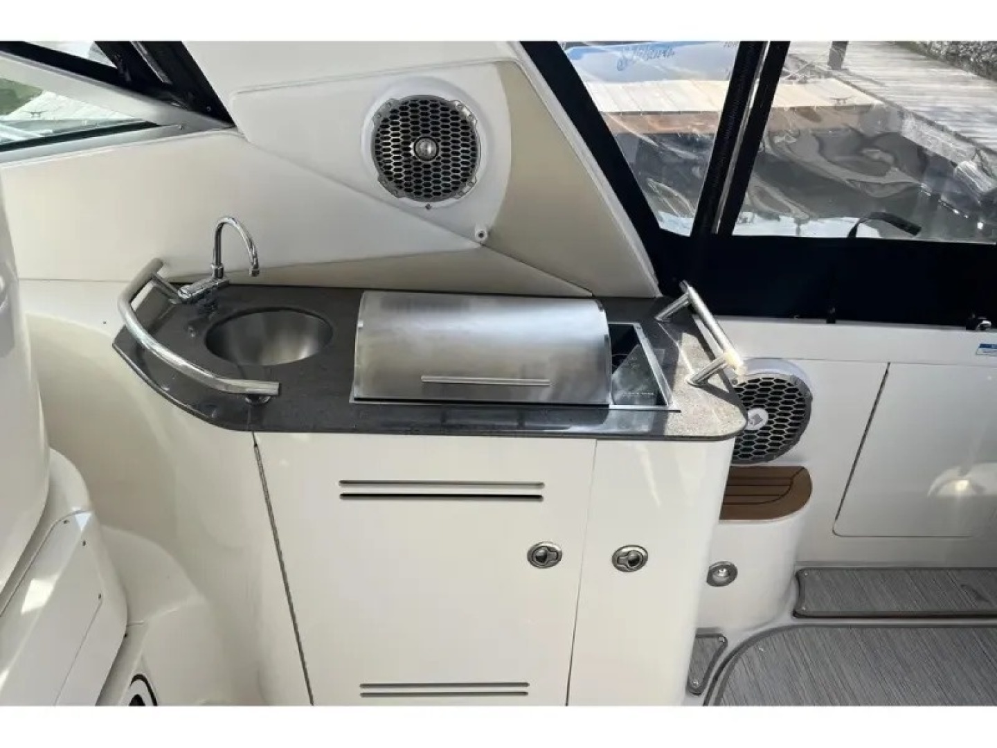 Sea Ray-370 SUNDANCER 2012-2012 Sea Ray 370 SUNDANCER Île-aux-Noix-Quebec-Canada-6074899 | Thumbnail