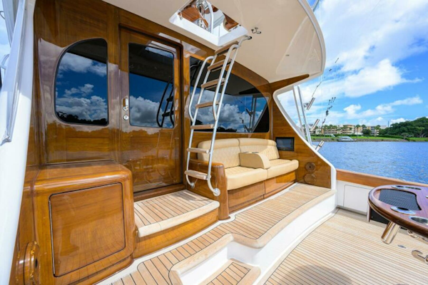 Viking-64 Convertible 2023-HMY Trade Palm Beach Gardens-Florida-United States-2023 Viking 64 Convertible  Cockpit-6074968