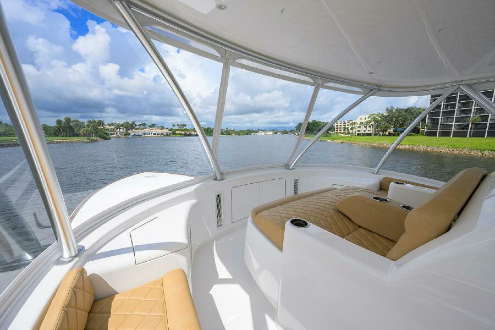Viking-64 Convertible 2023-HMY Trade Palm Beach Gardens-Florida-United States-2023 Viking 64 Convertible  Flybridge-6074960 | Thumbnail
