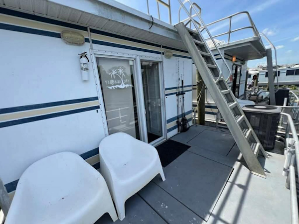 Aqua Chalet-4614 1999-Kingfisher DeLand-Florida-United States-6074988