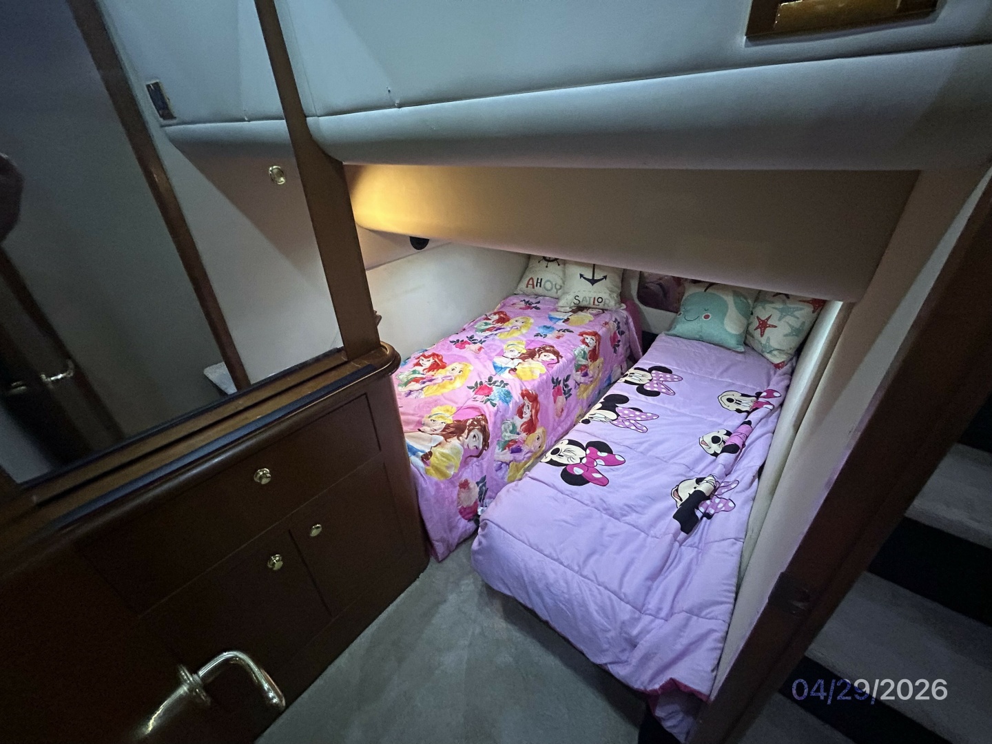 Cruisers Yachts-4450 2000-Bay Dreamer II Guntersville-Alabama-United States-44 Cruisers starboard guest stateroom-6075664 | Thumbnail