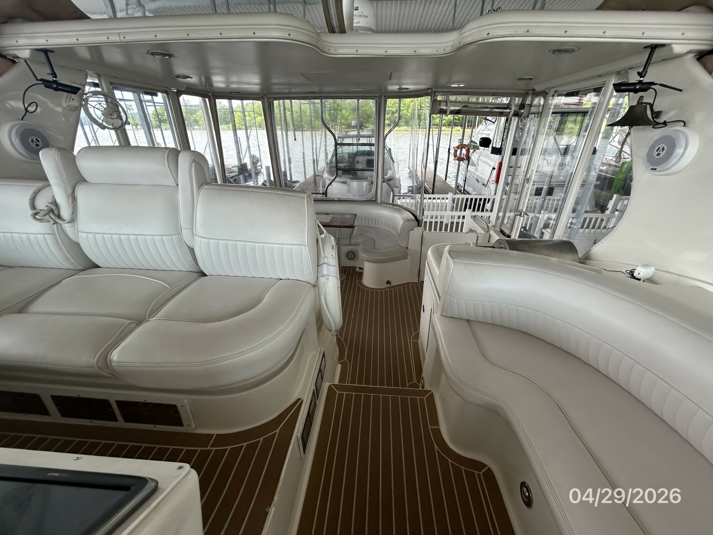 Cruisers Yachts-4450 2000-Bay Dreamer II Guntersville-Alabama-United States-44 Cruisers upper deck aft-6075680 | Thumbnail