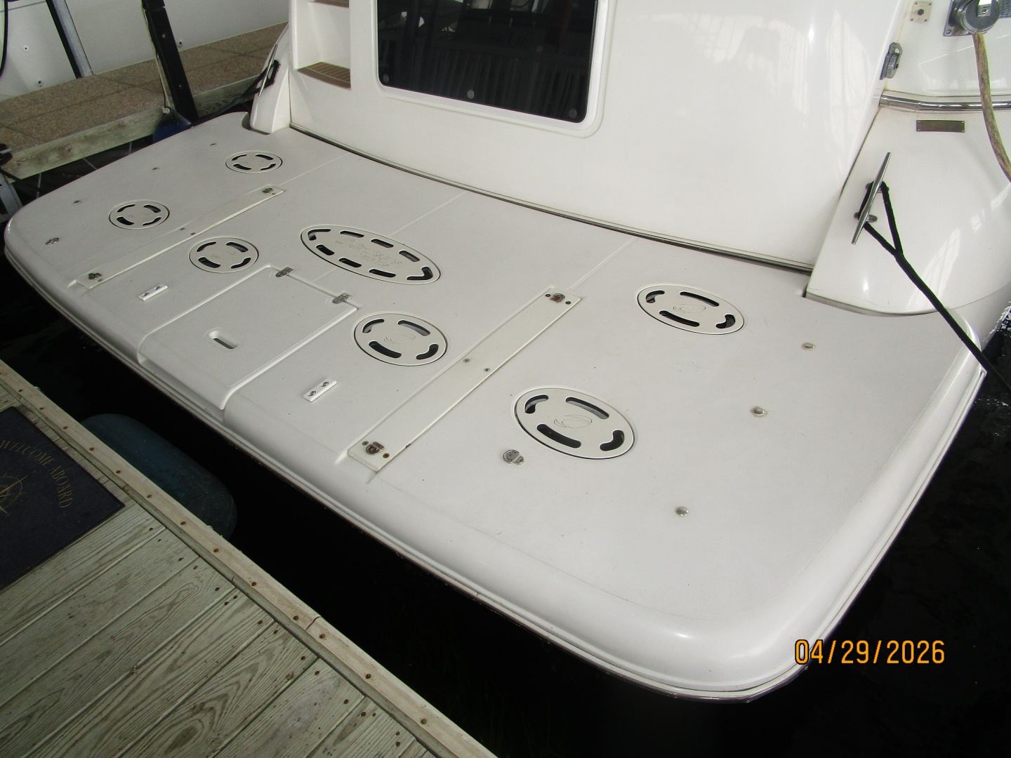 Cruisers Yachts-4450 2000-Bay Dreamer II Guntersville-Alabama-United States-44 Cruisers swmplatform-6075678 | Thumbnail