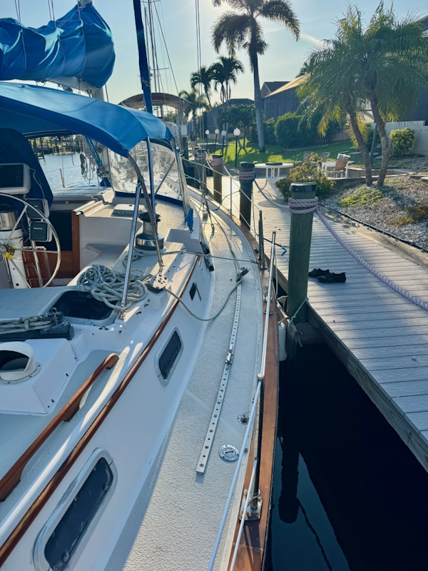 Morgan-44 1990-Windfang II Cape Coral-Florida-United States-6078975