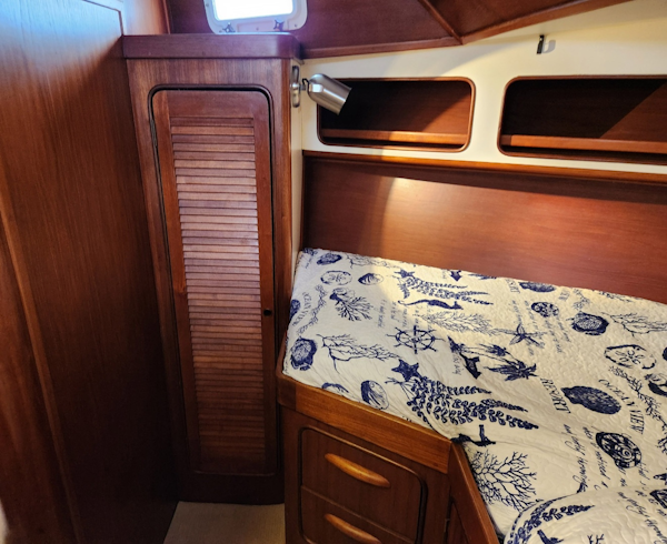 Gulfstar-44 Motor Cruiser 1980-Folly Squared Fort Pierce-Florida-United States-6075723