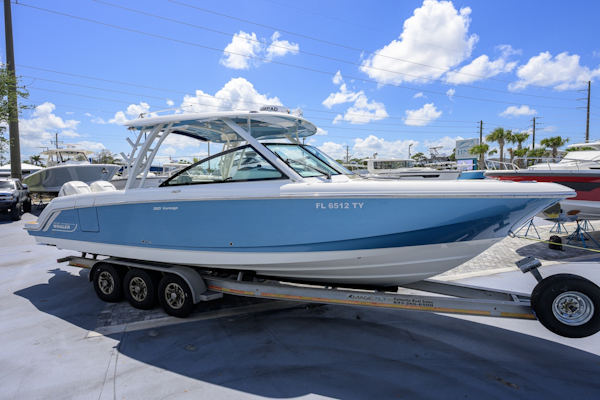 Boston Whaler-32 Vantage 2023-Veronica Stuart-Florida-United States-6075942