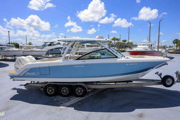 Boston Whaler-32 Vantage 2023-Veronica Stuart-Florida-United States-6075941