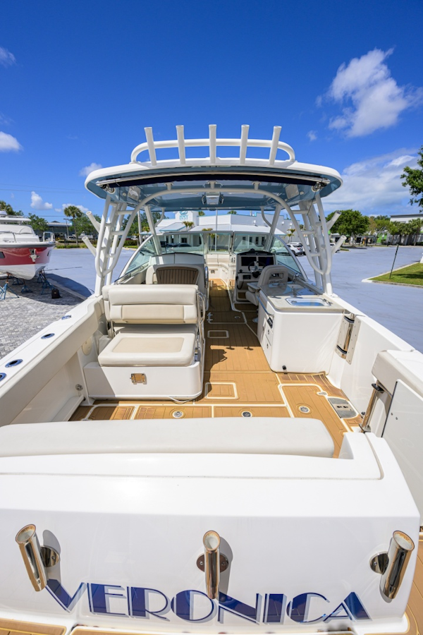 Boston Whaler-32 Vantage 2023-Veronica Stuart-Florida-United States-6075947