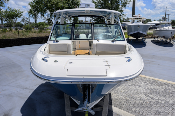 Boston Whaler-32 Vantage 2023-Veronica Stuart-Florida-United States-6075929