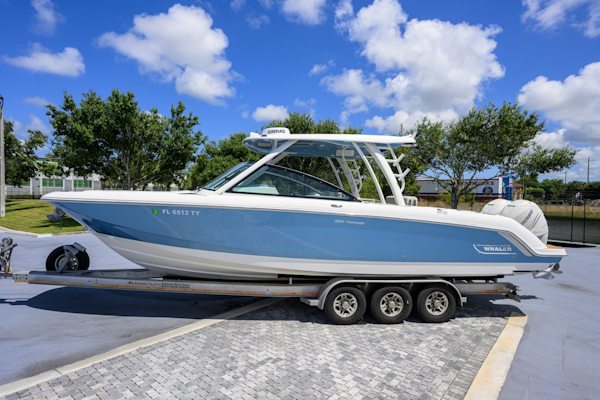 Boston Whaler-32 Vantage 2023-Veronica Stuart-Florida-United States-6075932