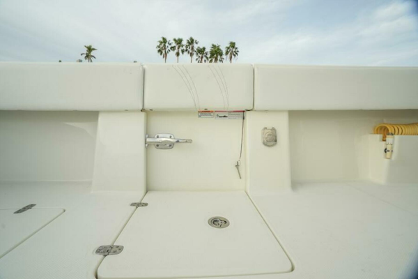 SeaVee-390 2013 -Saint Petersburg-Florida-United States-6075926