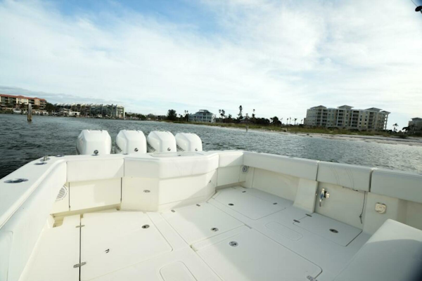 SeaVee-390 2013 -Saint Petersburg-Florida-United States-6075910