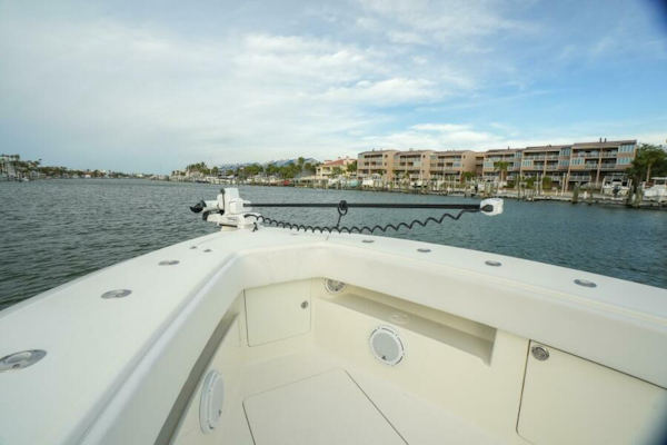 SeaVee-390 2013 -Saint Petersburg-Florida-United States-6075927