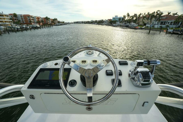 SeaVee-390 2013 -Saint Petersburg-Florida-United States-6075902