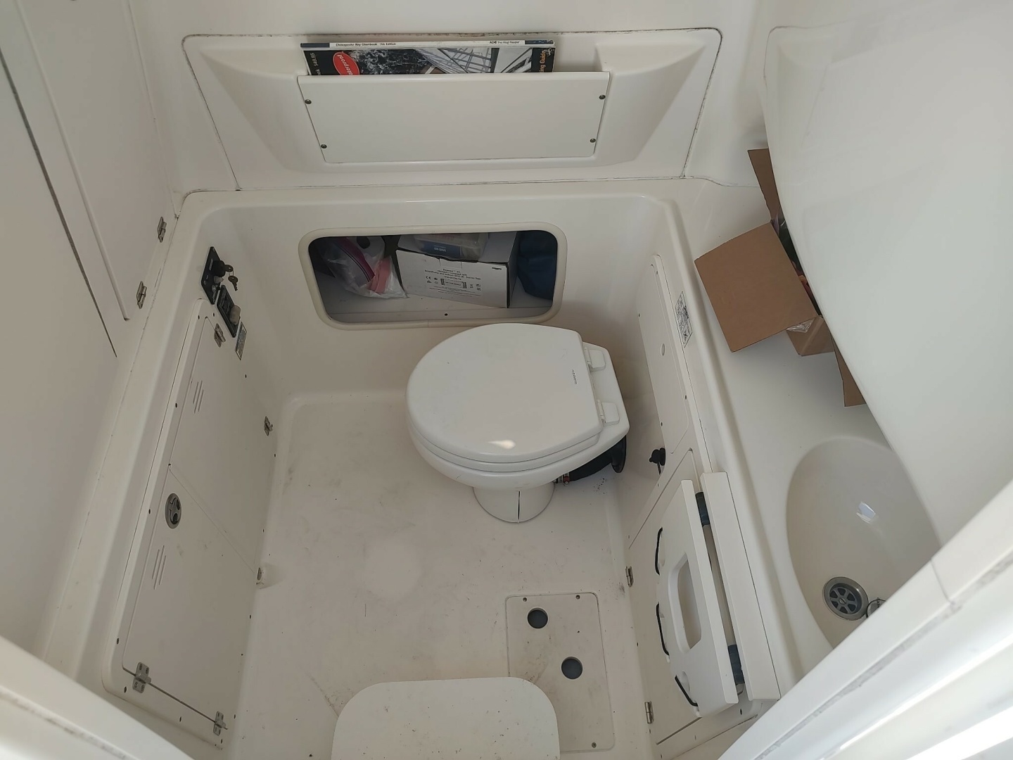 Boston Whaler-320 Outrage 2006-Punch List Annapolis-Maryland-United States-6085657 | Thumbnail