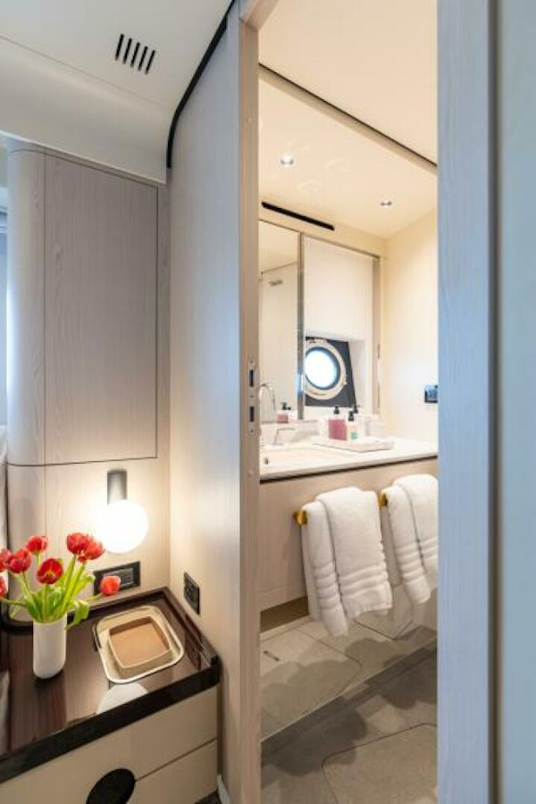 Azimut-78 2022-Euphoria Fort Lauderdale-Florida-United States-6076062