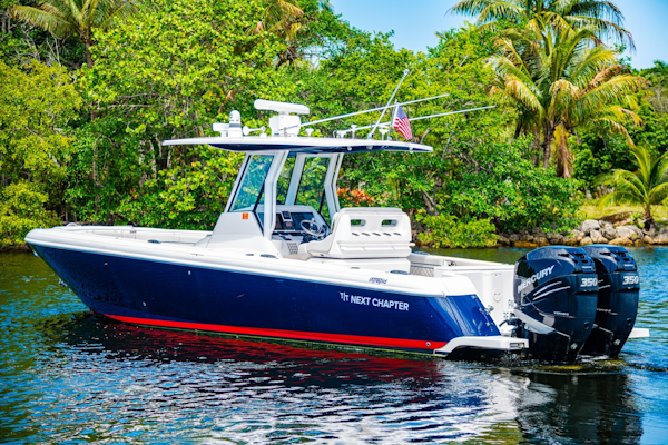 Intrepid-327 2018-T/T Next Chapter Fort Lauderdale-Florida-United States-6076345
